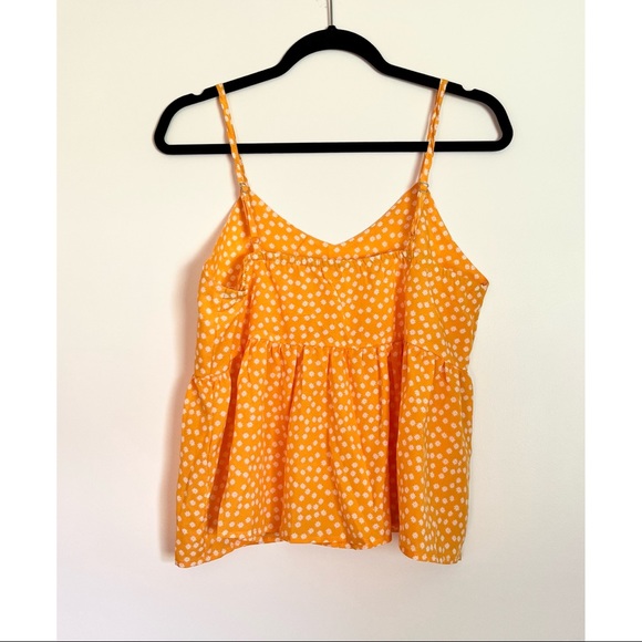 ✨NWOT✨ Floral Ruffle Tank - Picture 6 of 7
